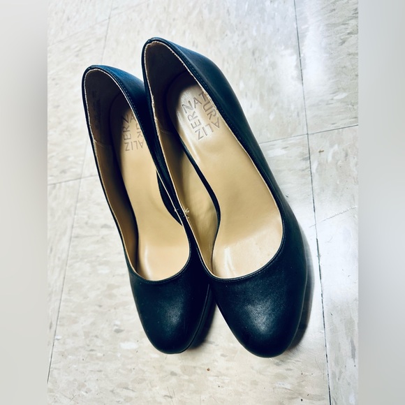naturalizer womens heels
